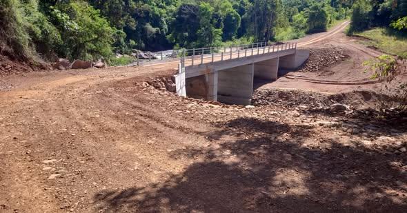Progresso inaugura cinco obras viárias
